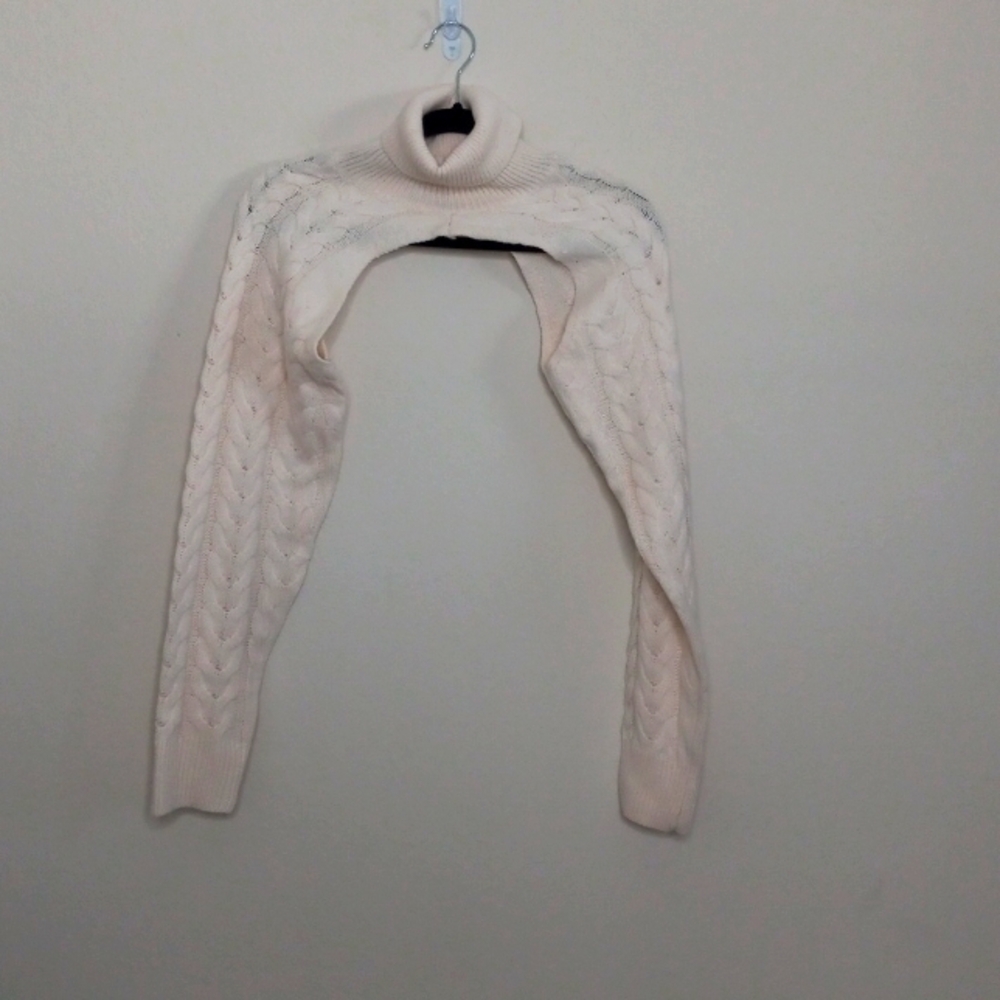 SHEIN Long sleeve turtleneck arm warmer